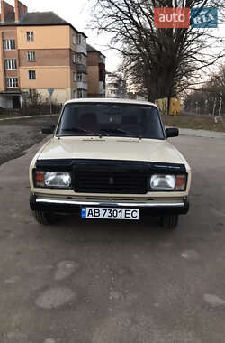 Седан ВАЗ / Lada 2107 1990 в Вінниці