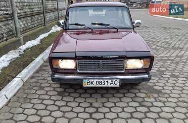 Седан ВАЗ / Lada 2107 2005 в Костопілі