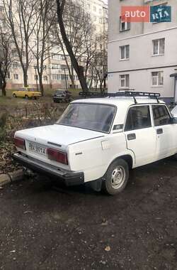 Седан ВАЗ / Lada 2107 1995 в Хмельницькому