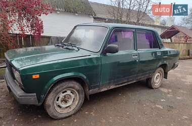 Седан ВАЗ 2107 2006 в 