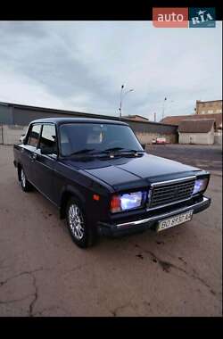 Седан ВАЗ / Lada 2107 2004 в Чорткові