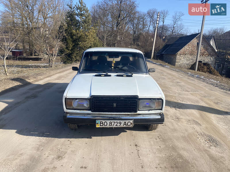 Седан ВАЗ / Lada 2107 2006 в Збараже