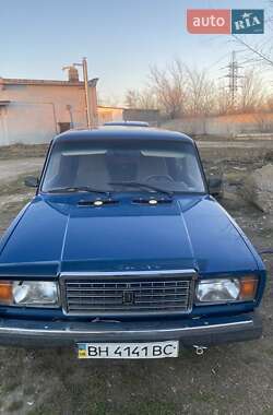 Седан ВАЗ / Lada 2107 2005 в Николаеве