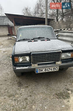 Седан ВАЗ / Lada 2107 2004 в Володимирці