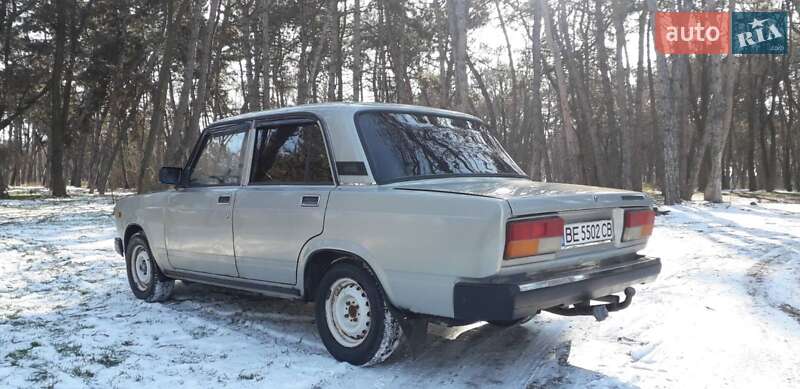 Седан ВАЗ / Lada 2107 2006 в Миколаєві фото 9 Седан ВАЗ / Lada 2107 2006 в Миколаєві