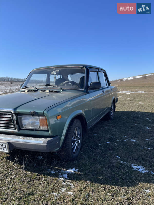 Седан ВАЗ / Lada 2107 2006 в Врадиевке