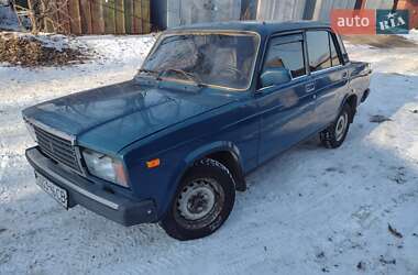 Седан ВАЗ / Lada 2107 2005 в Сумах