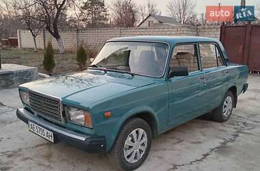 Седан ВАЗ / Lada 2107 2005 в Дніпрі