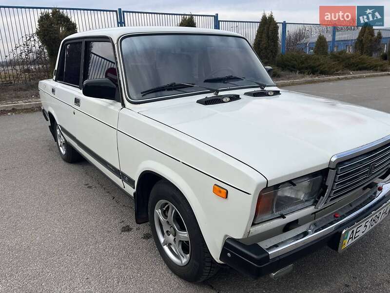 Седан ВАЗ / Lada 2107 1987 в Днепре фото 14 Седан ВАЗ / Lada 2107 1987 в Днепре