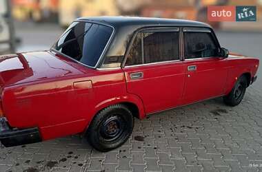 Седан ВАЗ / Lada 2107 2002 в Чинадиево