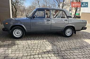 Седан ВАЗ 2107 2007 в 
