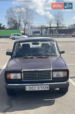 Седан ВАЗ 2107 2002 в 