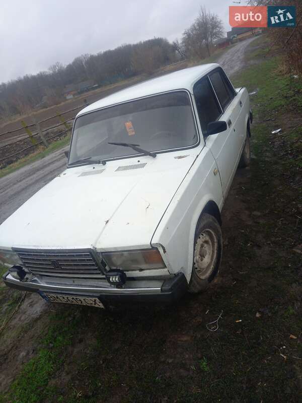 Седан ВАЗ / Lada 2107 1988 в Ромнах фото 7 Седан ВАЗ / Lada 2107 1988 в Ромнах