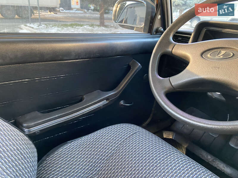 Седан ВАЗ / Lada 2107 2006 в Подольске