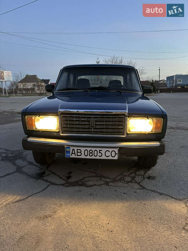 Седан ВАЗ / Lada 2107 2006 в Хмельнике