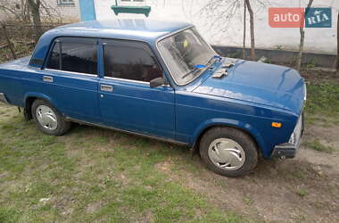 Седан ВАЗ 2107 2005 в 