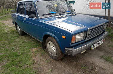 Седан ВАЗ 2107 2005 в 