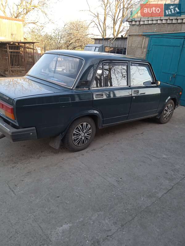 Седан ВАЗ / Lada 2107 2006 в Каменском фото 2 Седан ВАЗ / Lada 2107 2006 в Каменском