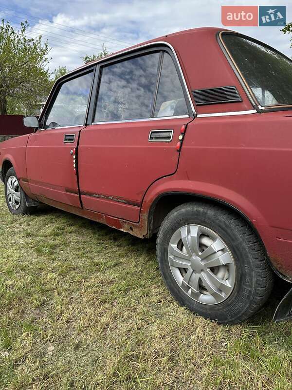Седан ВАЗ / Lada 2107 1988 в Богуславі