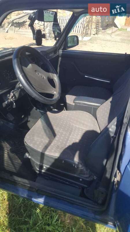 Седан ВАЗ / Lada 2107 2004 в Беляевке