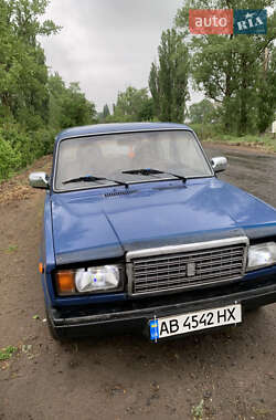 Седан ВАЗ 2107 2004 в Дашеве
