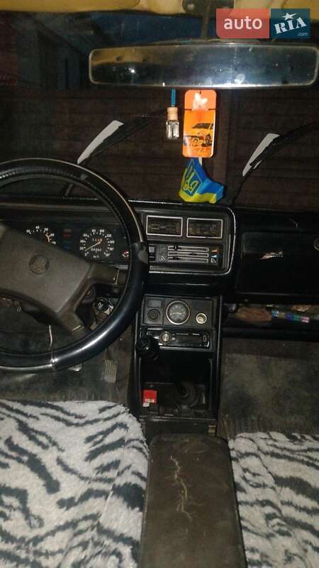 Седан ВАЗ / Lada 2107 1993 в Днепре фото 6 Седан ВАЗ / Lada 2107 1993 в Днепре