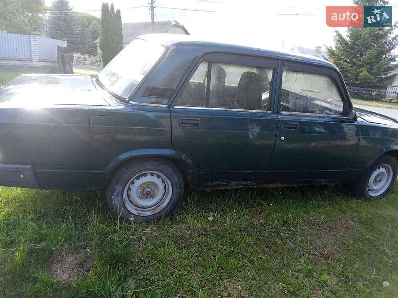 Седан ВАЗ / Lada 2107 2009 в Тернополі