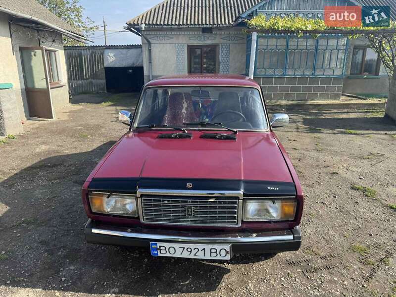 Седан ВАЗ / Lada 2107 2004 в Теребовле