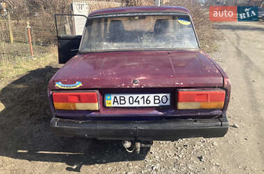 Седан ВАЗ 2107 1983 в  фото 7 Седан ВАЗ 2107 1983 в