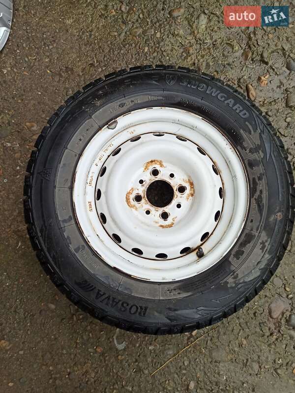 Седан ВАЗ / Lada 2107 2005 в Бурштыне