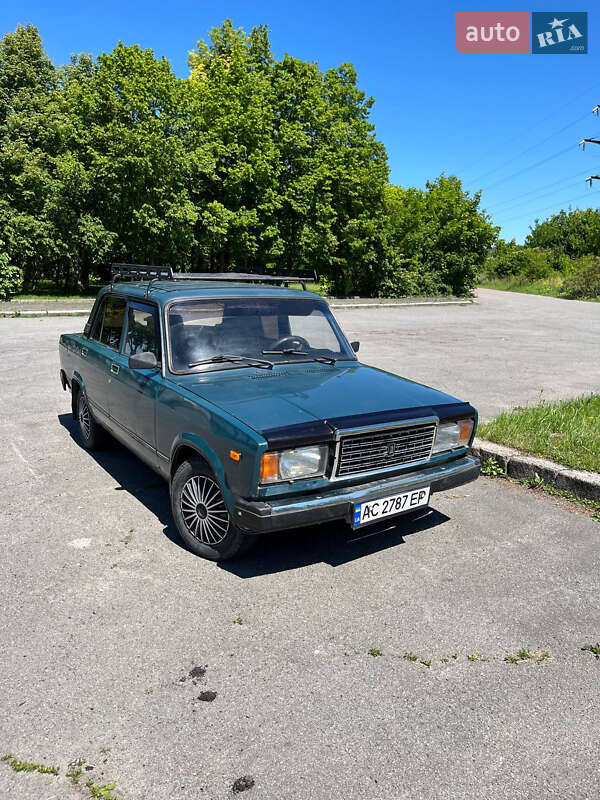 Седан ВАЗ 2107 2005 в 