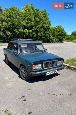 Седан ВАЗ 2107 2005 в 