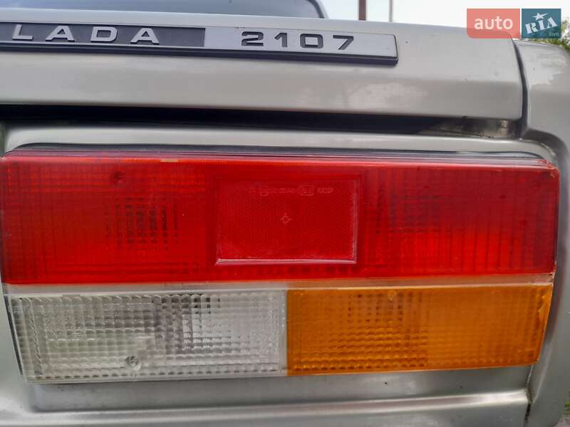 Седан ВАЗ / Lada 2107 2008 в Києві