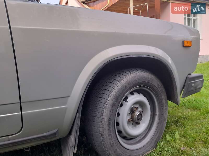 Седан ВАЗ / Lada 2107 2008 в Києві