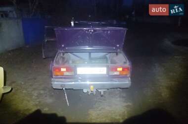 Седан ВАЗ 2107 2003 в 