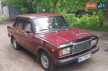 Седан ВАЗ 2107 2003 в Ровно