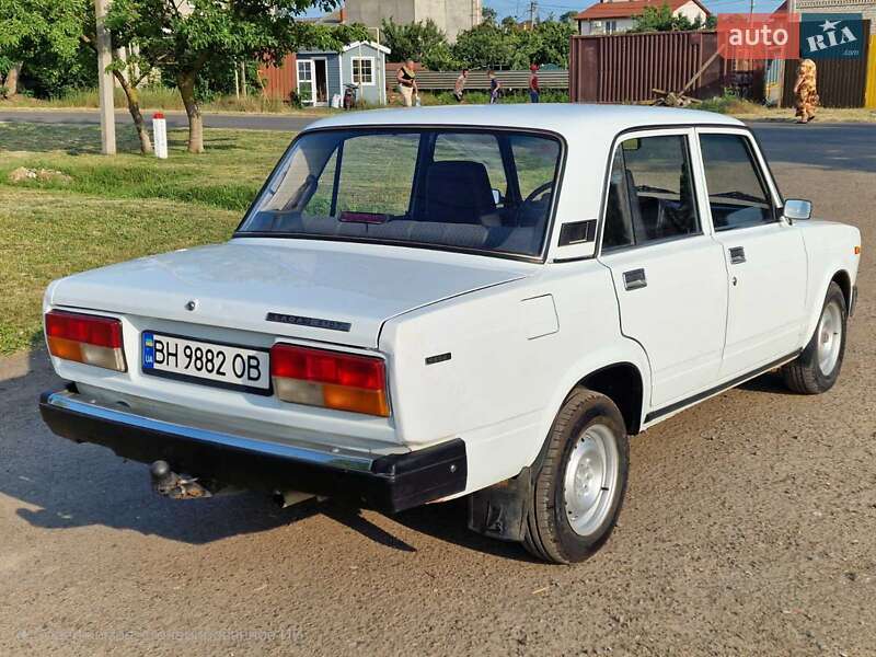 Седан ВАЗ / Lada 2107 2005 в Одесі