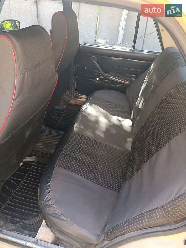 Седан ВАЗ / Lada 2107 1985 в Кам'янському фото 6 Седан ВАЗ / Lada 2107 1985 в Кам'янському