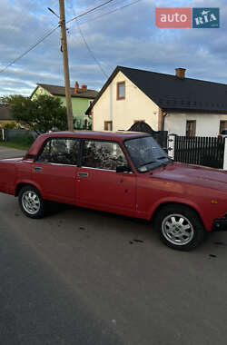 Седан ВАЗ / Lada 2107 1988 в Самборе