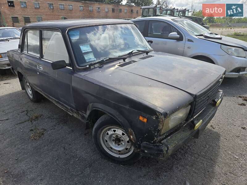 Седан ВАЗ / Lada 2107 2008 в Староконстантинове