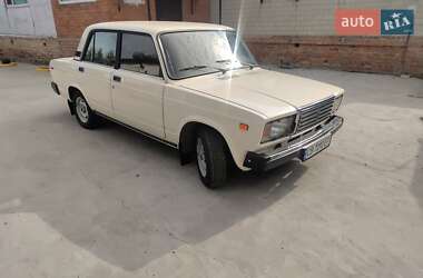 Седан ВАЗ 2107 1987 в Конотопі