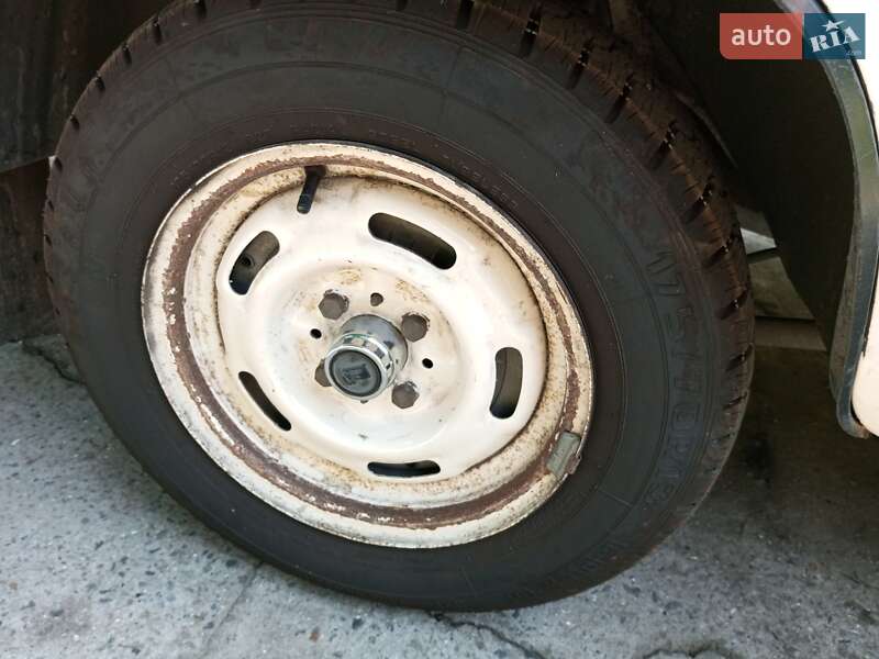 Седан ВАЗ / Lada 2107 1991 в Одессе