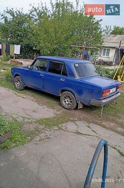 Седан ВАЗ 2107 2004 в Полтаві