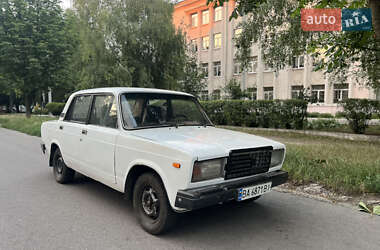 Седан ВАЗ 2107 2005 в Днепре