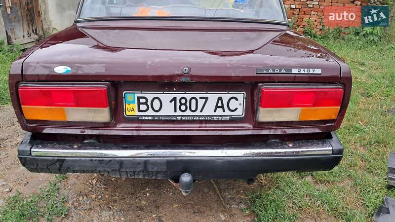 Седан ВАЗ / Lada 2107 2006 в Толстом
