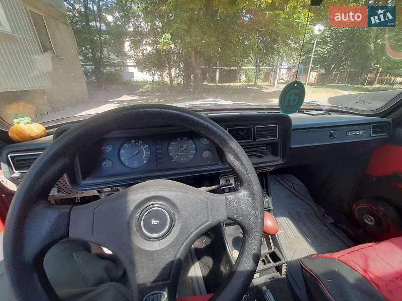 Седан ВАЗ / Lada 2107 1989 в Днепре фото 4 Седан ВАЗ / Lada 2107 1989 в Днепре
