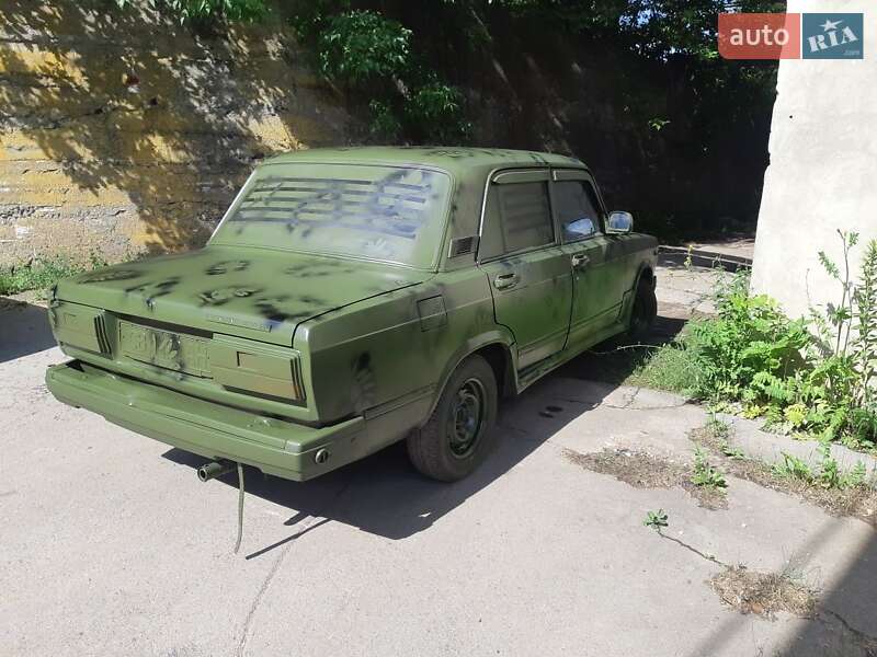 Седан ВАЗ / Lada 2107 2006 в Житомире