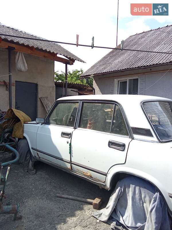 Седан ВАЗ / Lada 2107 1989 в Львове