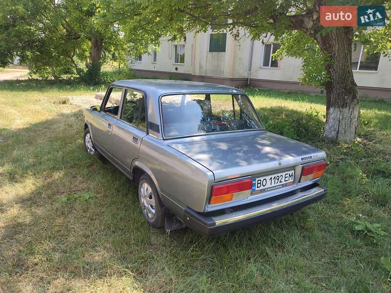 Седан ВАЗ / Lada 2107 2007 в Гусятині