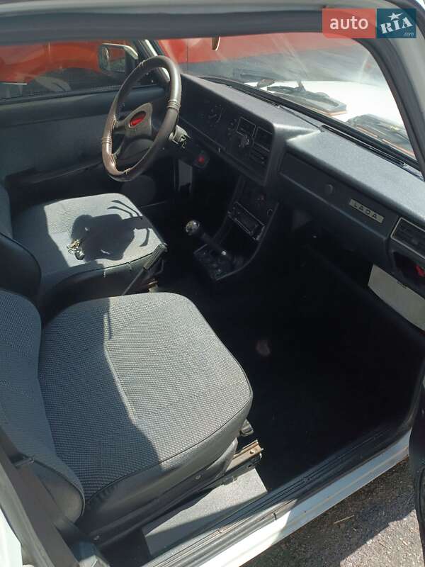Седан ВАЗ / Lada 2107 2008 в Одессе